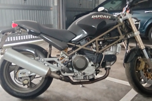 Ducati Monster M900 del '97