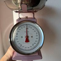 Bilancia rosa vintage di Bloomingville