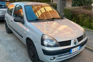 RENAULT CLIO 1.2 16V 75 CV ARIA CONDIZIONATA