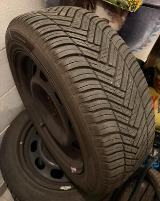 Gomme e cerchi  bmw f20