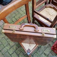 Valigetta in radica di legno con interno in vera p