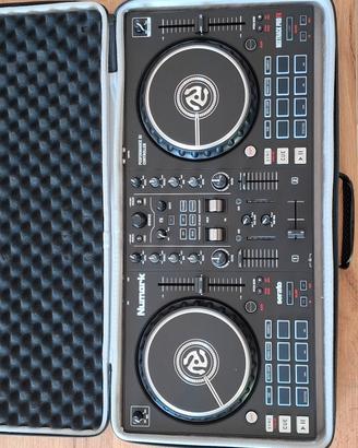 Numark mixtrack  pro fx