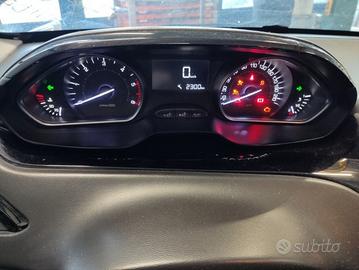 Quadro strumenti PEUGEOT 208 1560cc HDI del 2017