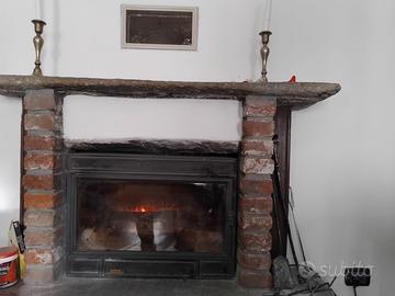 inserto camino in ghisa potenza 12 kw