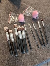 Set 10 Pennelli BEAKEY 2 spugne blender per trucco