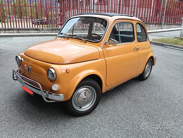 Fiat 500 L epoca Giallo Positano 1970
