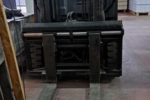 Carrello sollevatore muletto Yale