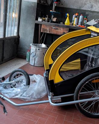 carrello porta bimbi per bici e jogging