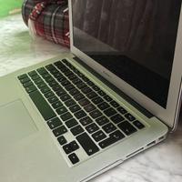 MacBook