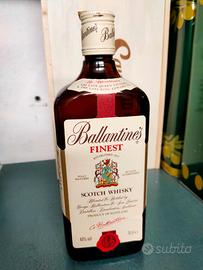 bottiglia Ballantines fines con scatola originale 