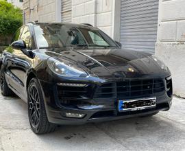 Porsche macan gts