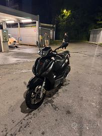 Piaggio Medley 125 S ABS + accessori