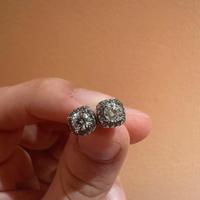 Orecchini moissanite uomo