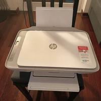 Stampante HP DeskJet 2720e