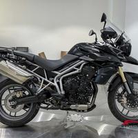 TRIUMPH Tiger 800