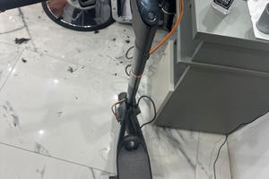 Monopattino elettrico usato