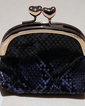 Portamonete pochette wallet donna cuori Carpisa