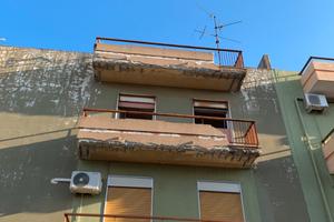 Ampio appartamento vista mare