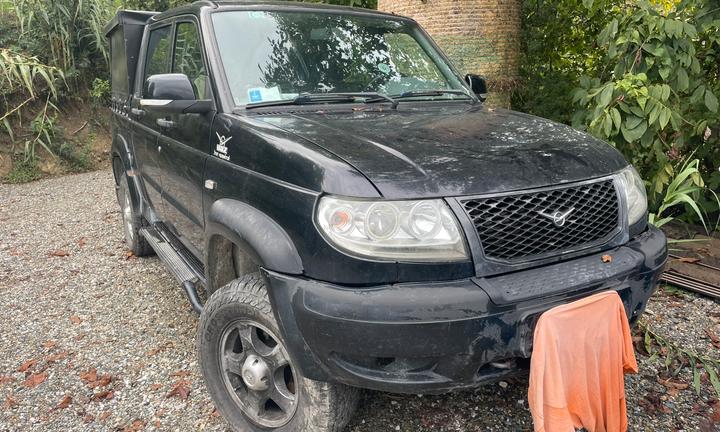 UAZ Patriot Pickup 4x4