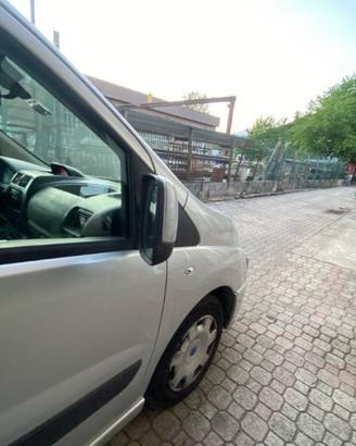 RETROVISORE DESTRO PER FIAT SCUDO 2009