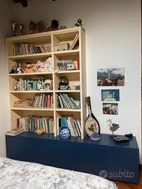 Cameretta blu / beige da letto già smontata