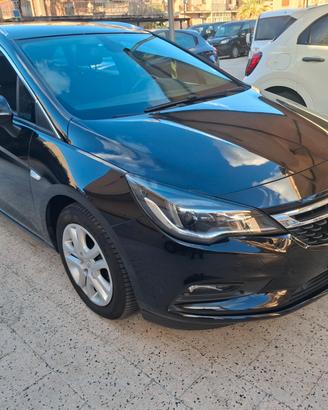 Opel Astra Sports Tourer - 1.6 CDTI Online Edition