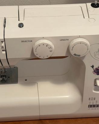 MACCHINA DA CUCIRE  JANOME  IT 1028 GLAMOUR