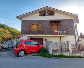 Villino con giardino a Sant'elpidio (Rieti)