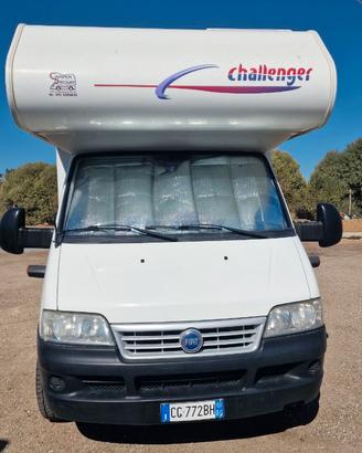 Camper Challenger 191 magenta
