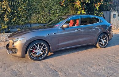 Maserati Levante Gransport 250 cv diesel perfetto