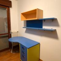 Scrivania camera e mobile