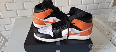 Nike Air Jordan 1 Mid Mai Arancioni - Nuove