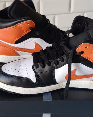 Nike Air Jordan 1 Mid Mai Arancioni - Nuove