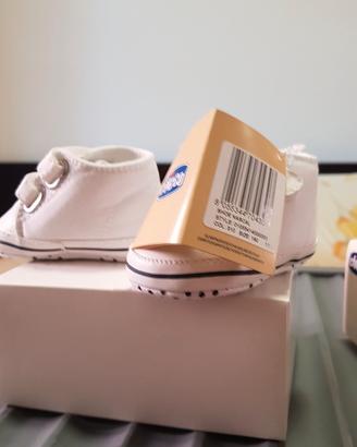 Scarpe chicco tg 16