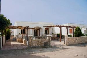 50mt dal mare gallipoli 8 POSTI 2 Bagni