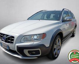VOLVO XC70 D5 205 CV AWD Summum