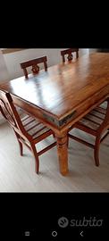 tavolo con sedie
