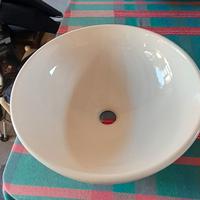 Lavabo da appoggio ceramica tondo di 39.5 cm