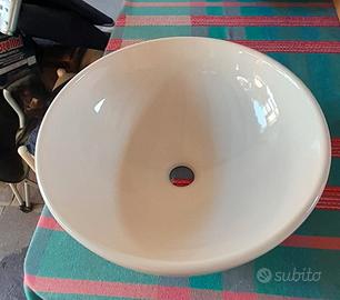 Lavabo da appoggio ceramica tondo di 39.5 cm