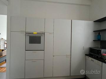 cucina arclinea con elettrodomestici