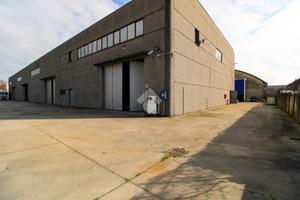 CAPANNONE A PIOLTELLO