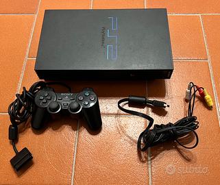 Sony PS2 + joypad + memory card + tanti giochi