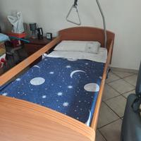 letto elettrico con sponde