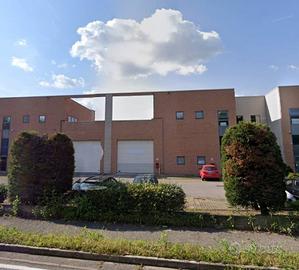Immobile di 750 m² con 1 locale a Vertemate con Mi