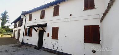 Villa di 120 m² con 5 locali e box auto doppio a V