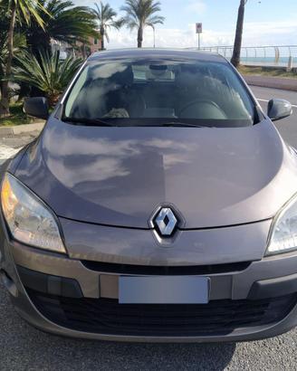 Renault Megane - 100.000 km