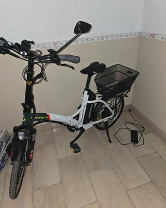 Bici pieghevold pedalata assistita