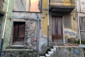 Appartamenti da ristrutturare