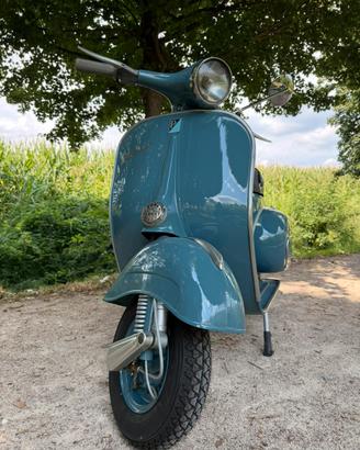 Vespa 150 VBB2T 1963 restaurata, targa Vicenza