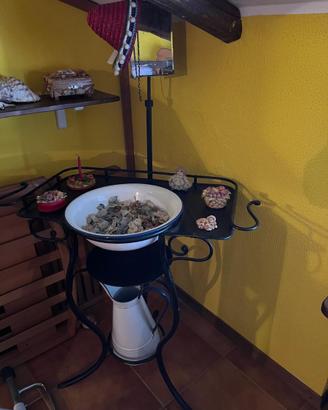 Bilancia antica con piatti + lavabo in ceramica